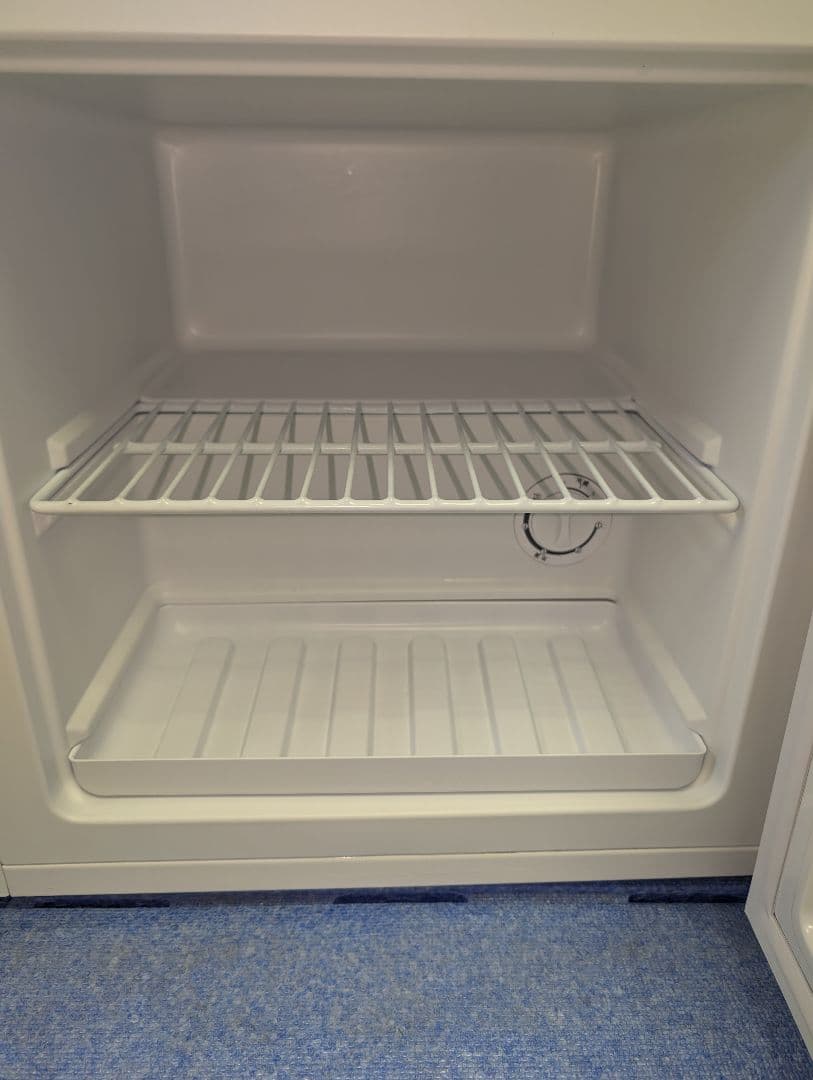 中古美品24年製冷凍庫FZ03A-31WT※一部地域配送設置無料その他地域相談