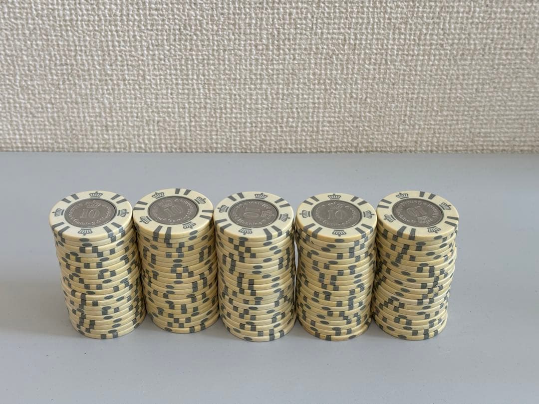 MGM カジノチップ　ゲームメダル$10×100枚(300枚) Amazon | East Leaf ポーカーチップ カジノチップ クレイ製 100枚