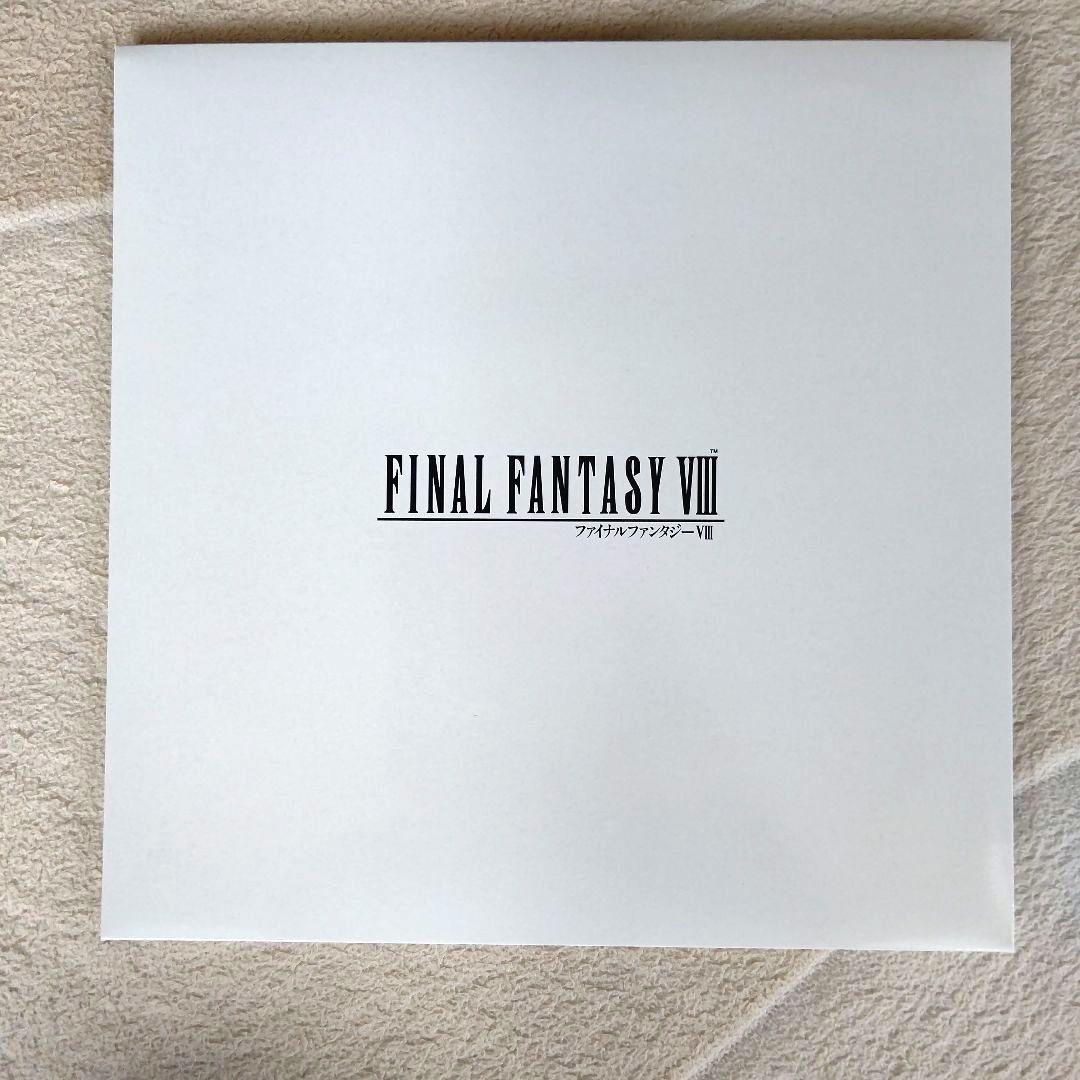 新品】ファイナルファンタジー 8 シルク 絹 スカーフ スコール・リノア