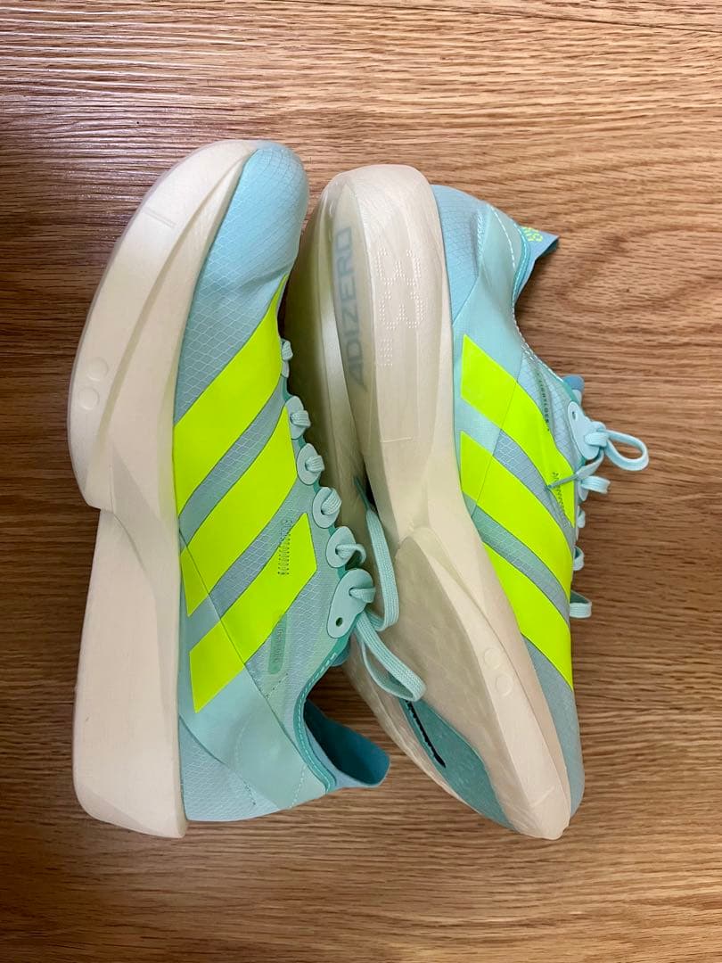 【新品 未使用】アディゼロタクミセン11 24.0cm