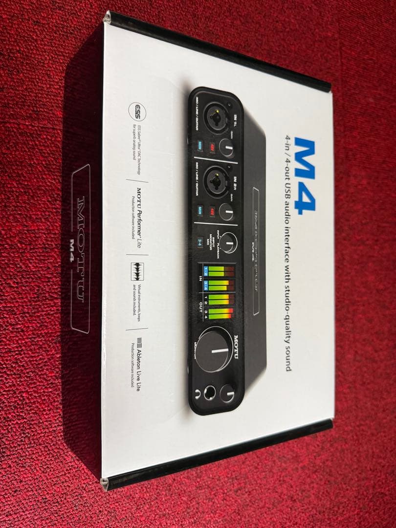 アンプ MOTU M4 MOTU M4 Review - 4x4 Audio Interface with High-Quality DAC