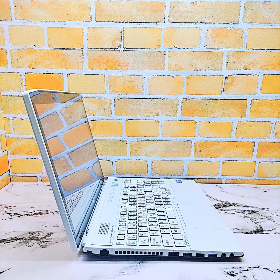 タッチパネルノートパソコン❤️爆速SSD❤️メモリ16G✨高性能i7