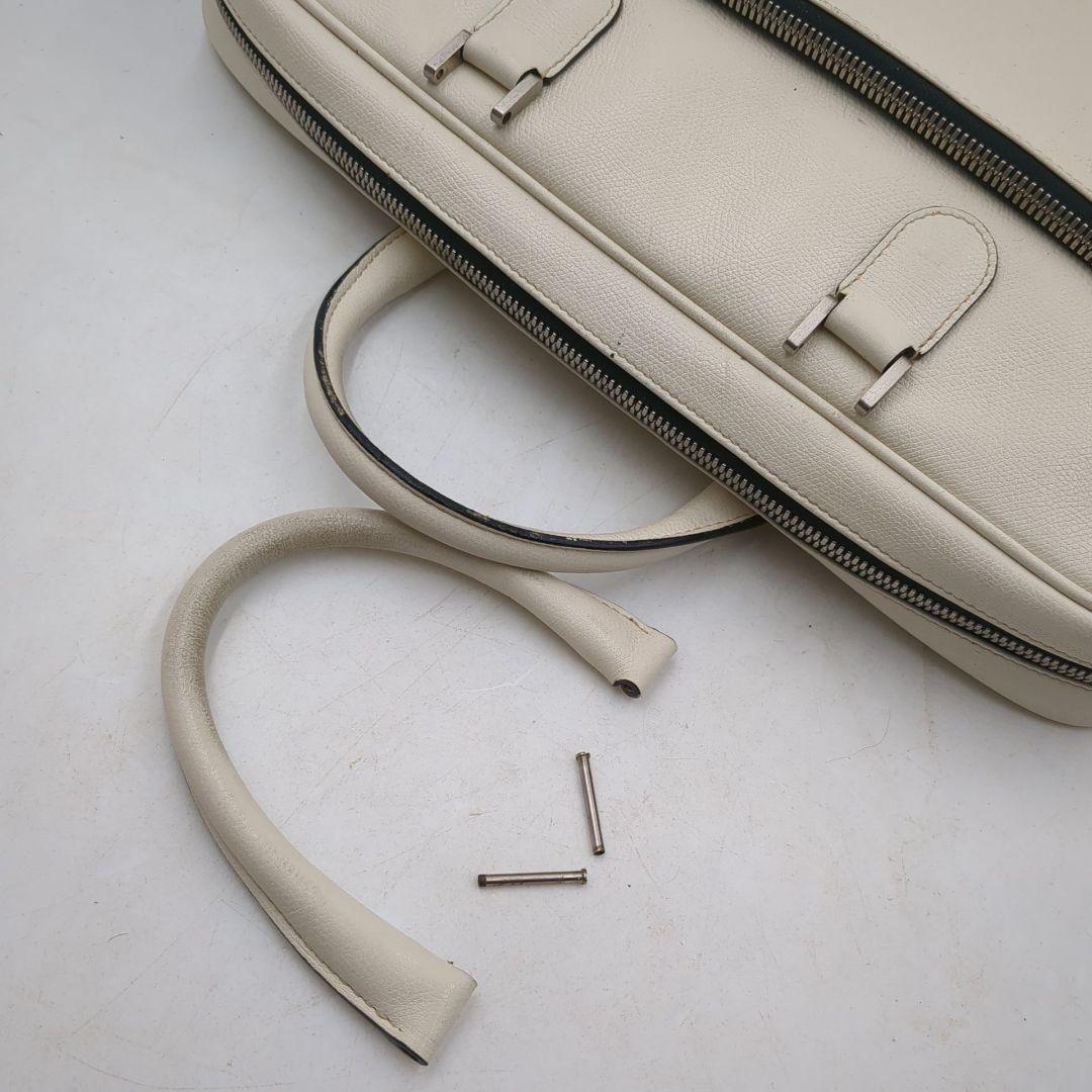 大人気✨️ ダブルハンドル ブリーフケース A4 白 アイボリー ビジネス