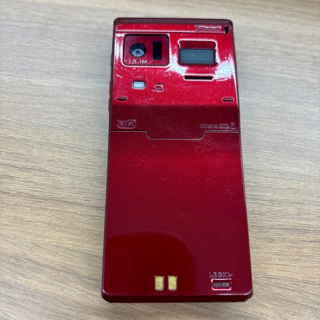 NTTドコモ F-01E 赤 携帯電話本体 - メルカリ