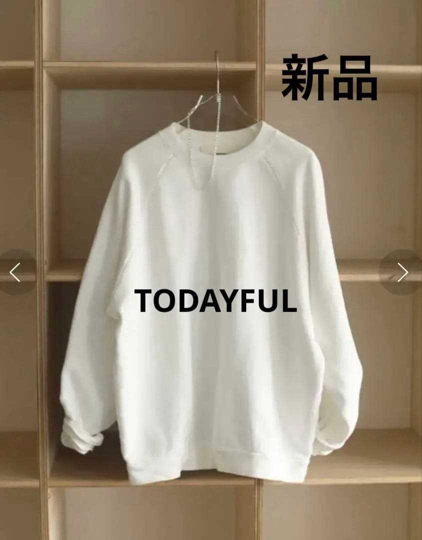 TODAYFUL ラグランブラッシュスウェット　トレーナー　 【新品・タグつき】 TODAYFUL（トゥデイフル）の「TODAYFUL(トゥデイフル) 