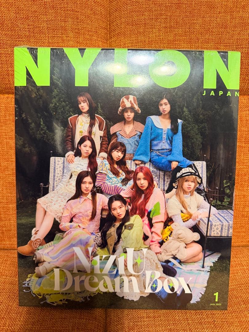 NYLON JAPAN 2022年1月号 NiziU Dream Box - メルカリ