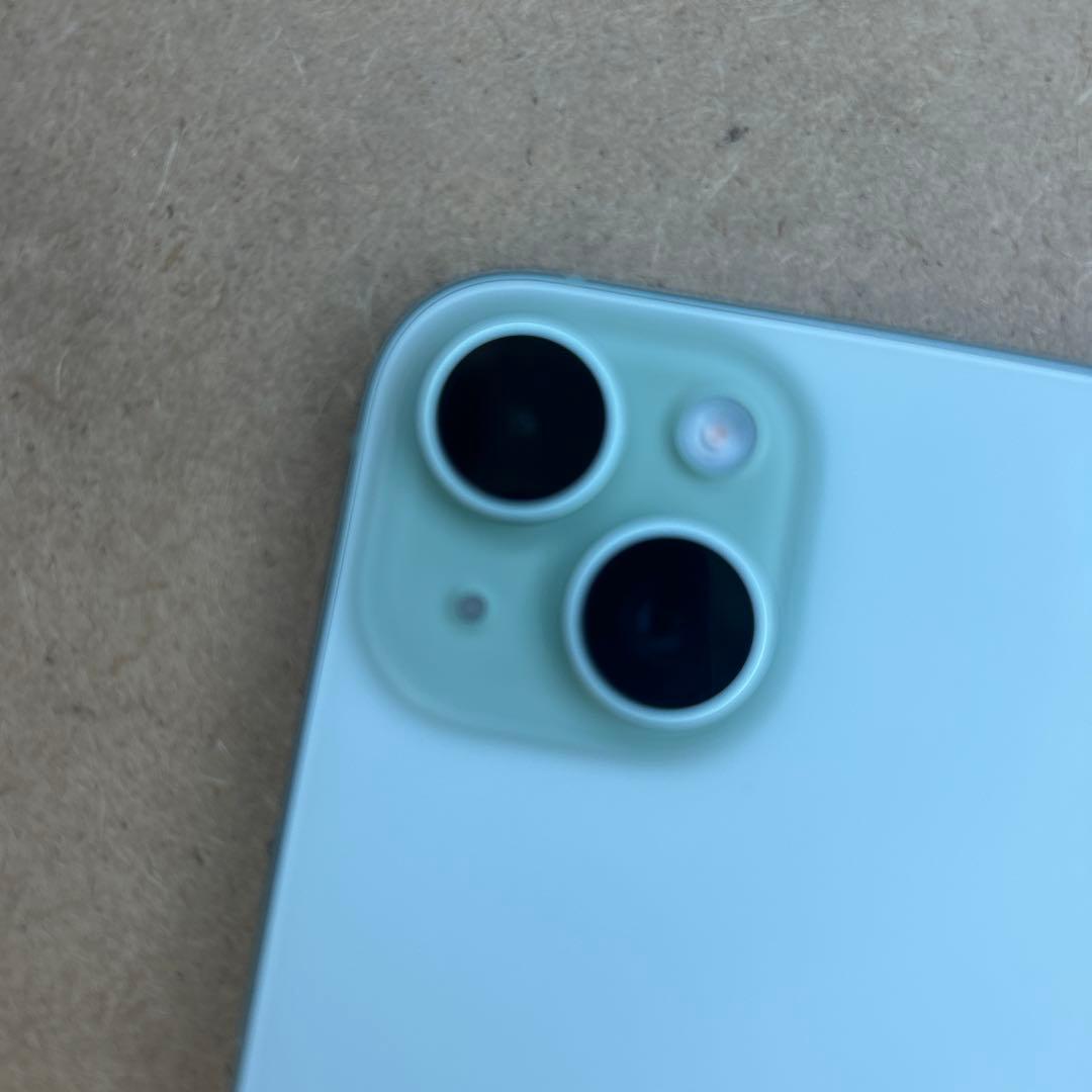 Apple iPhone 15 正規品 美品 バッテリー残量100% 箱無し｜Apple iPhone