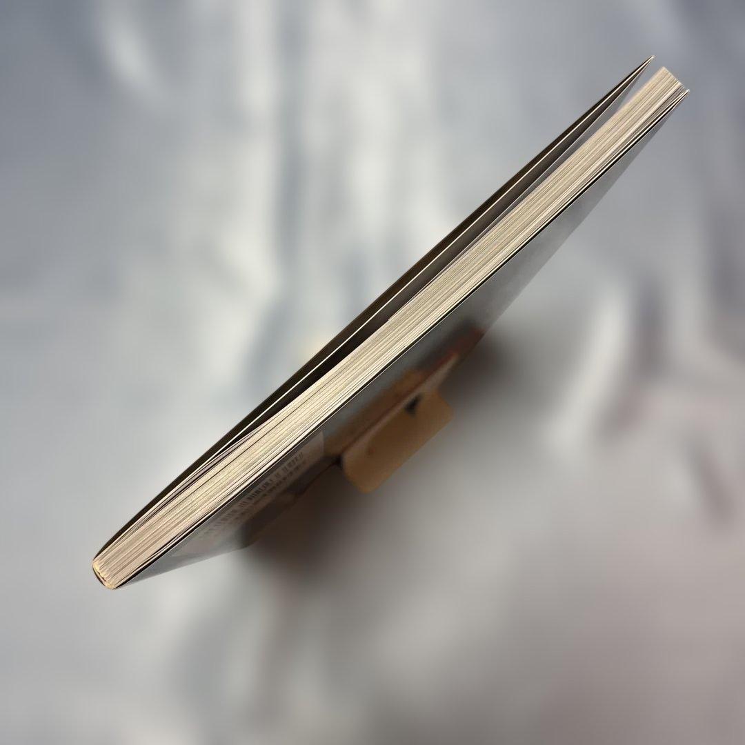 [帯付き・ポストカード付き]君にしか教えない 野口衣織ファースト写真集