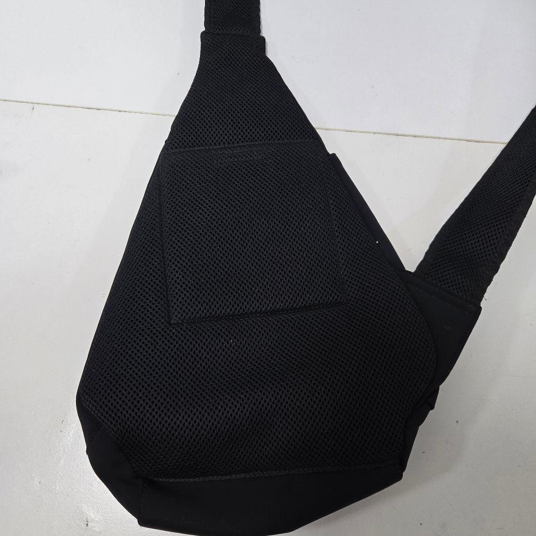 miu miu ブラック ショルダーバッグ