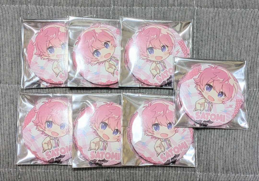 さとみくん 缶バッチ - メルカリ