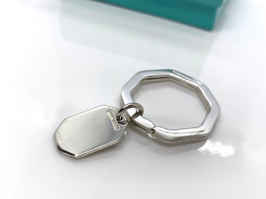 ティファニー オクタゴン キーリング キーモチーフ - メルカリ