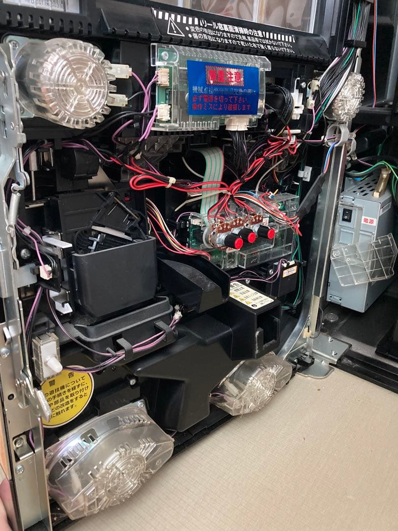 引き取り限定】初代牙狼 スロット実機 コイン不要機付 - メルカリ