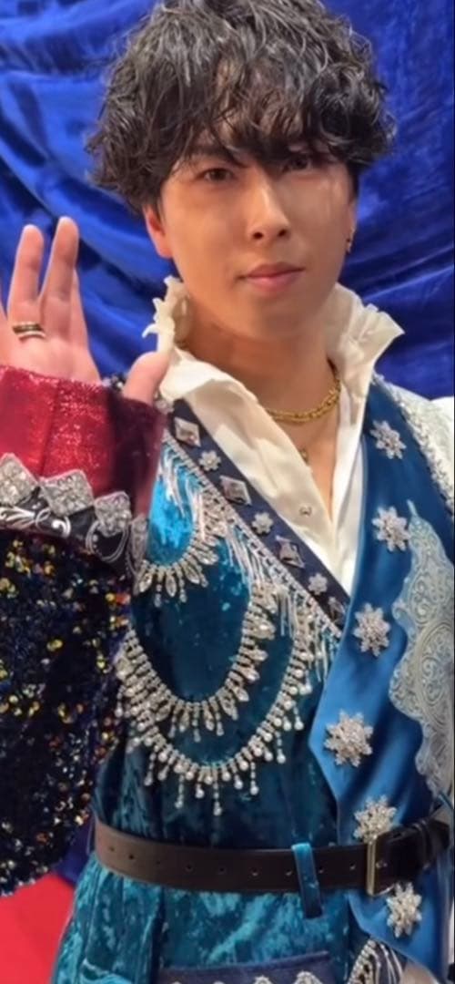 専用 Newターコイズ衣装 すのちる 服 宮舘涼太 - メルカリ