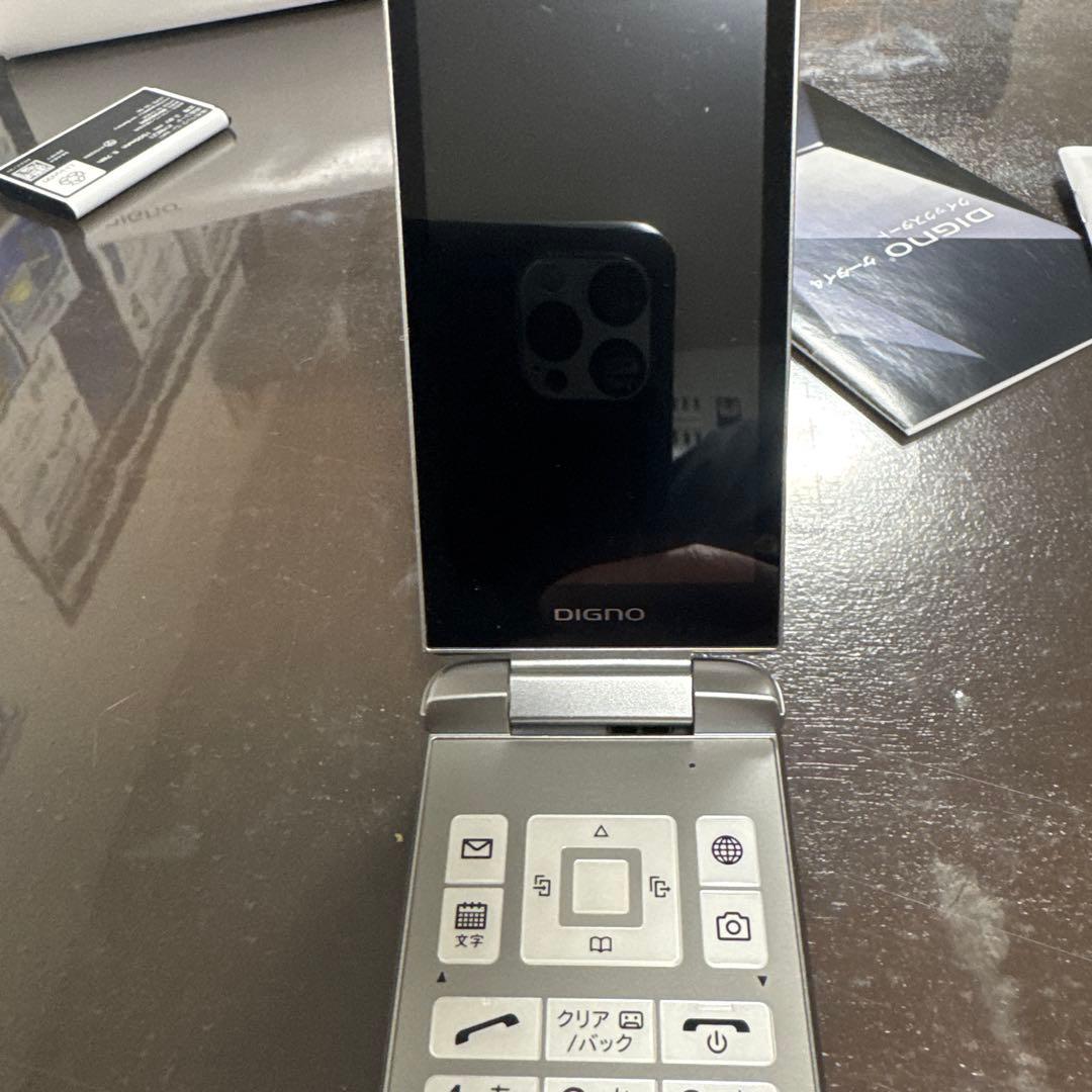 傷もなく美品です