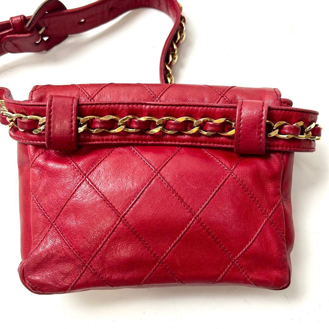 シャネルマトラッセビコローレチェーンウエストポーチバッグレッド