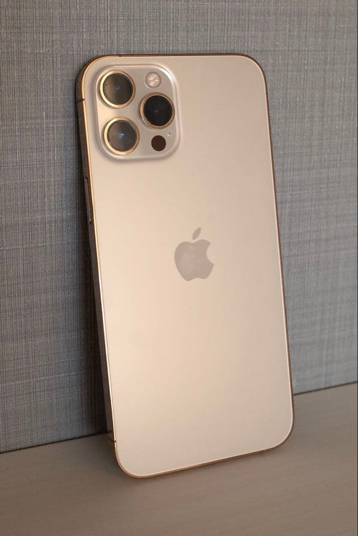 スマートフォン本体 iPhone 12pro MAX Amazon.com: Apple iPhone 12 Pro Max 5G, US Version, 256GB