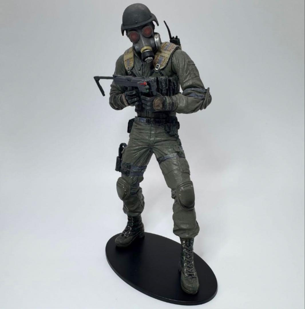 あ*い様 neca バイオハザード ハンク ベクター - メルカリ