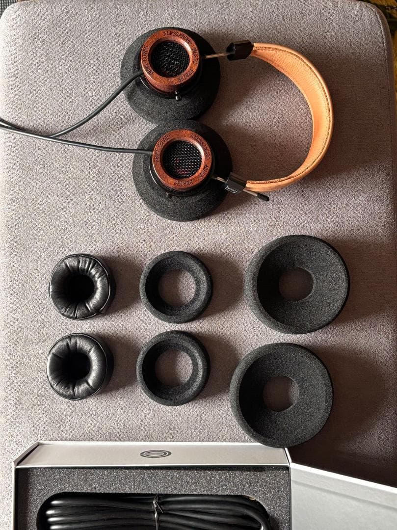 GRADO/ALESSANDRO Music Series Pro + パッド Amazon.co.jp: Alessandro MS Proヘッドフォンby GRADO Labs : 家電