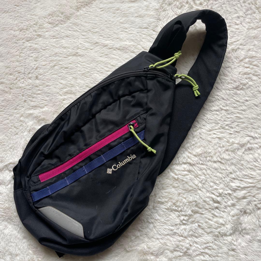 00s Y2KColumbia ワンショルダー スリングバッグ - メルカリ