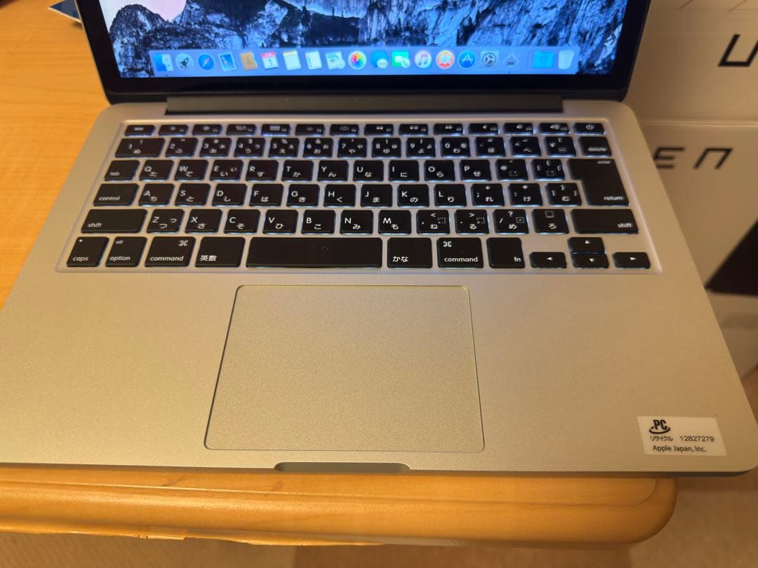Apple MacBook Proシルバー MGX72J/A Amazon.com: Apple 15.4-inch MacBook Pro with Touch Bar, 2.3GHz