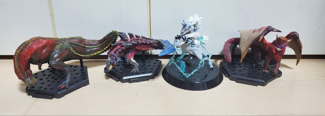 モンスターハンター モンハン フィギュア まとめ売り2 - メルカリ