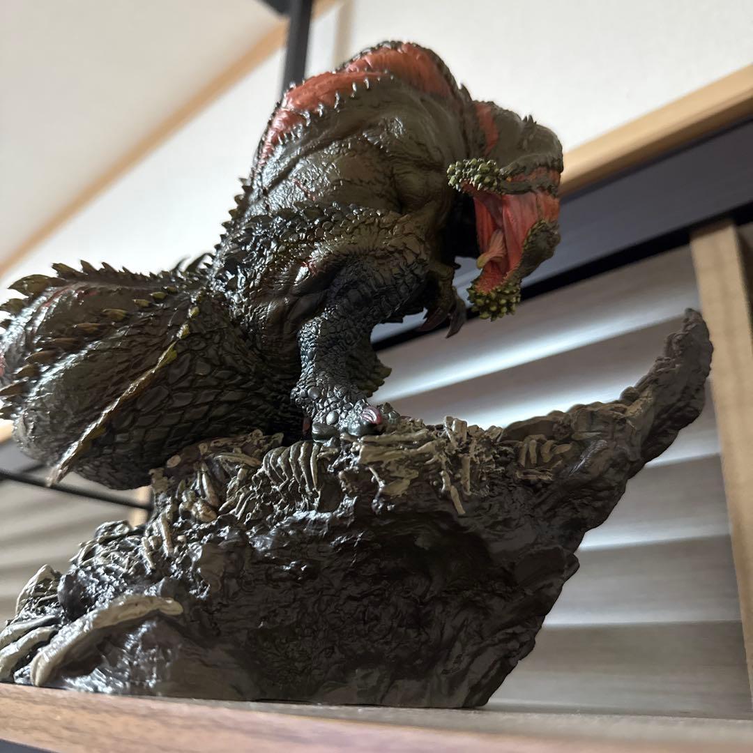 モンスターハンタークリエイターズモデル 初版 イビルジョー - メルカリ
