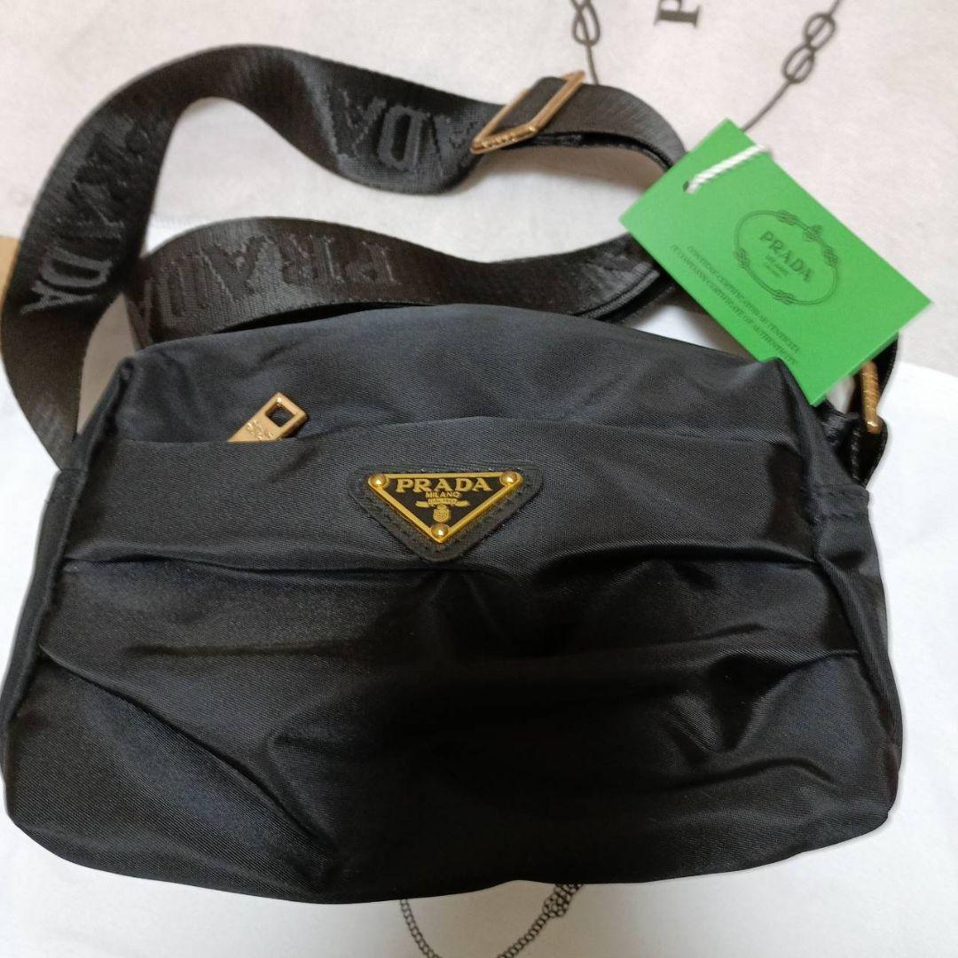 PRADA ショルダーバッグ ノベルティ - メルカリ