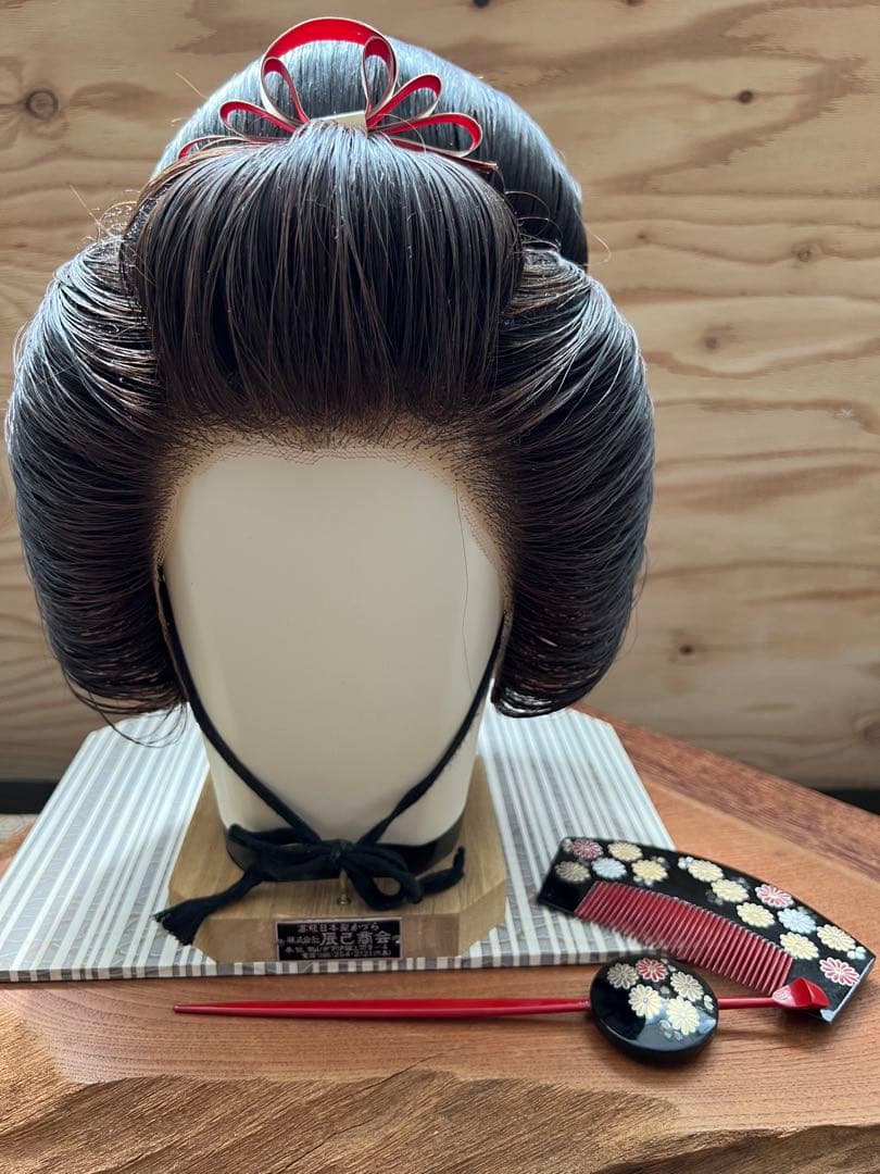 辰巳8号サイズ かんざし付き 辰巳商会 大衆演劇、日本髪かつら、ケース