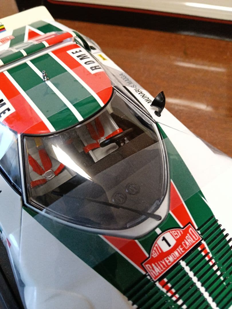 京商1/18ランチア・ストラトス77モンテカルロNo.1希少ライト点灯