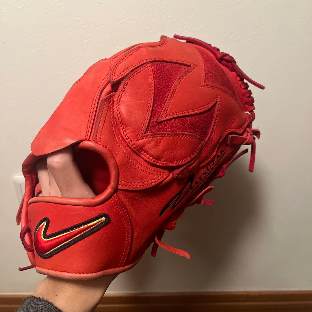 希少　ナイキ　投手用　松坂モデル NIKE - ☆希少☆ NIKE ナイキ 松坂モデル 一般軟式用 投手 ピッチャー