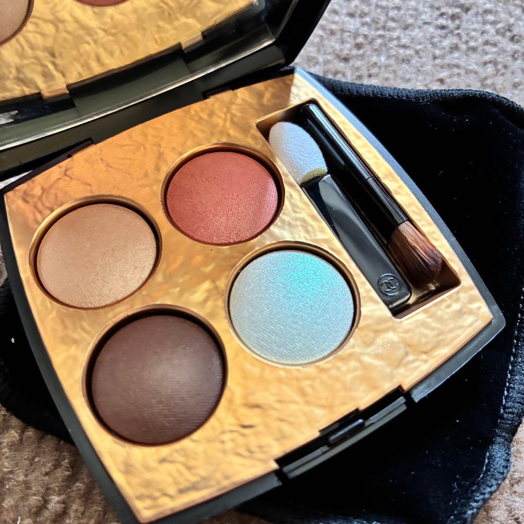 CHANELレ キャトル オンブル ビザンス/318 パリュールヴェニティエンヌ