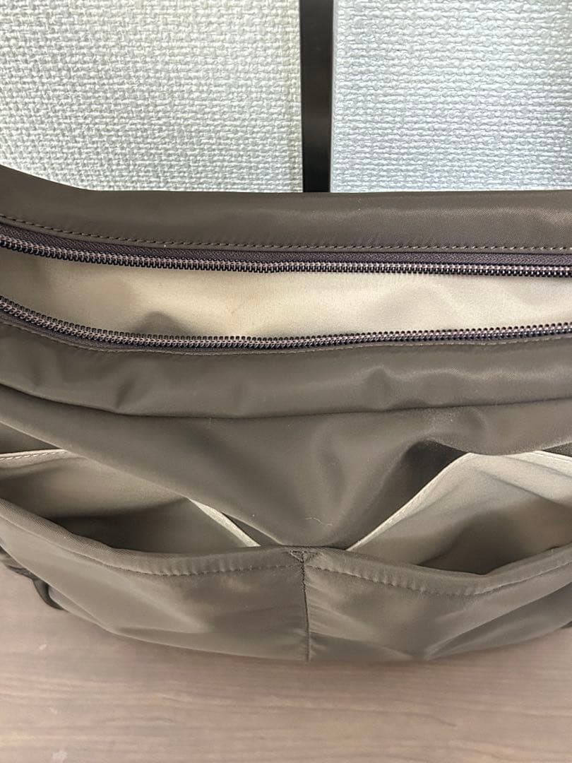 ☆キタムラ☆斜め掛け ショルダーバッグ R-0740 チョコ(ブラウン