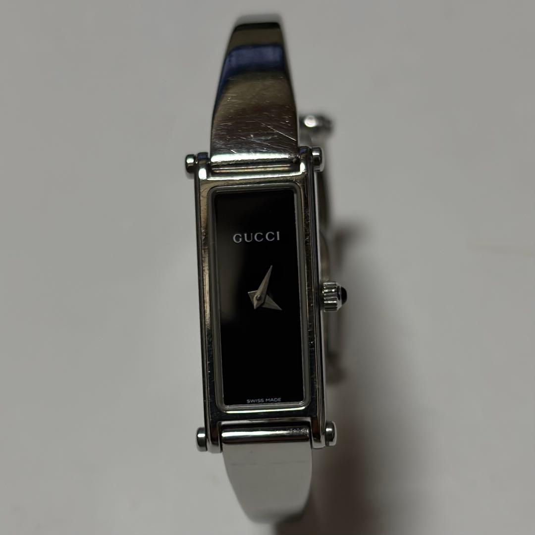 GUCCI グッチクォーツスクエア腕時計ブラック シルバー バングル 1500L