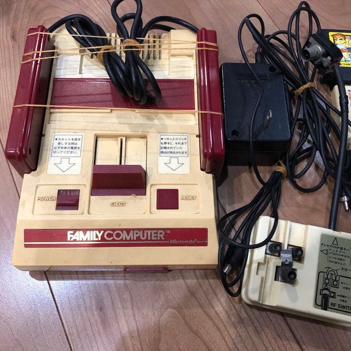 ファミコン 初代 カセット 3Pコントローラー セット - メルカリ