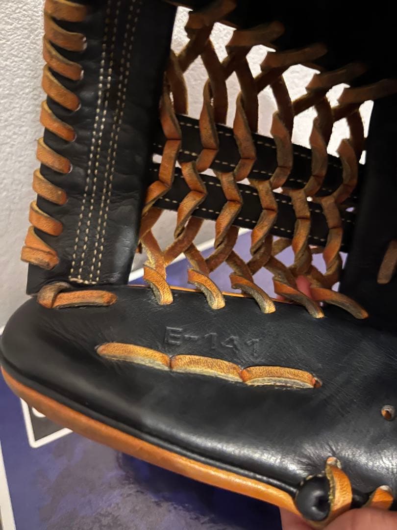 寝*ン様 東京ヤクルトスワローズ 澤野聖怒選手実使用グローブ - メルカリ