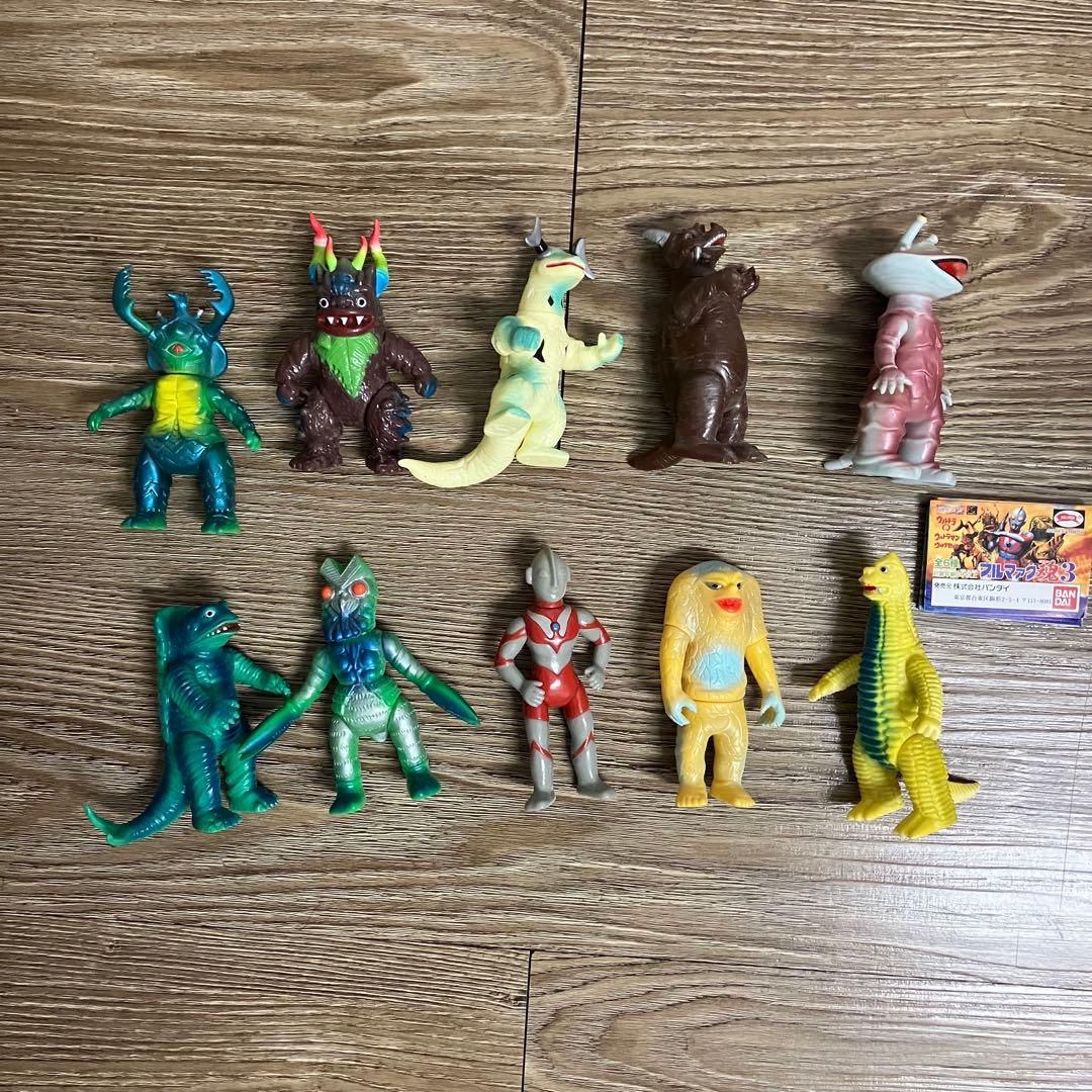 ブルマァク魂 ウルトラマン 怪獣 ソフビ フィギュア 10体セット ウルトラQ』から5体のウルトラ怪獣がブルマァク製「怪獣ソフビ（当時風