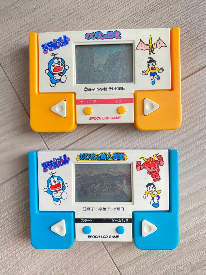 ドラえもんのび太と鉄人兵団 のび太の恐竜 エポックLCD携帯ゲーム