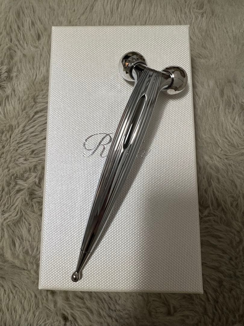 美品】ReFa エスカラットレイ - メルカリ