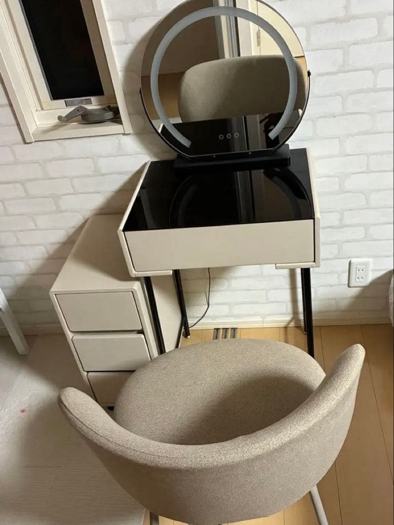 モダン ドレッサー・鏡台 サイドボックス&チェア付き！ 楽天市場】ドレッサー 1面鏡 鏡台 幅65cm 鏡面 光沢 化粧台 スツール