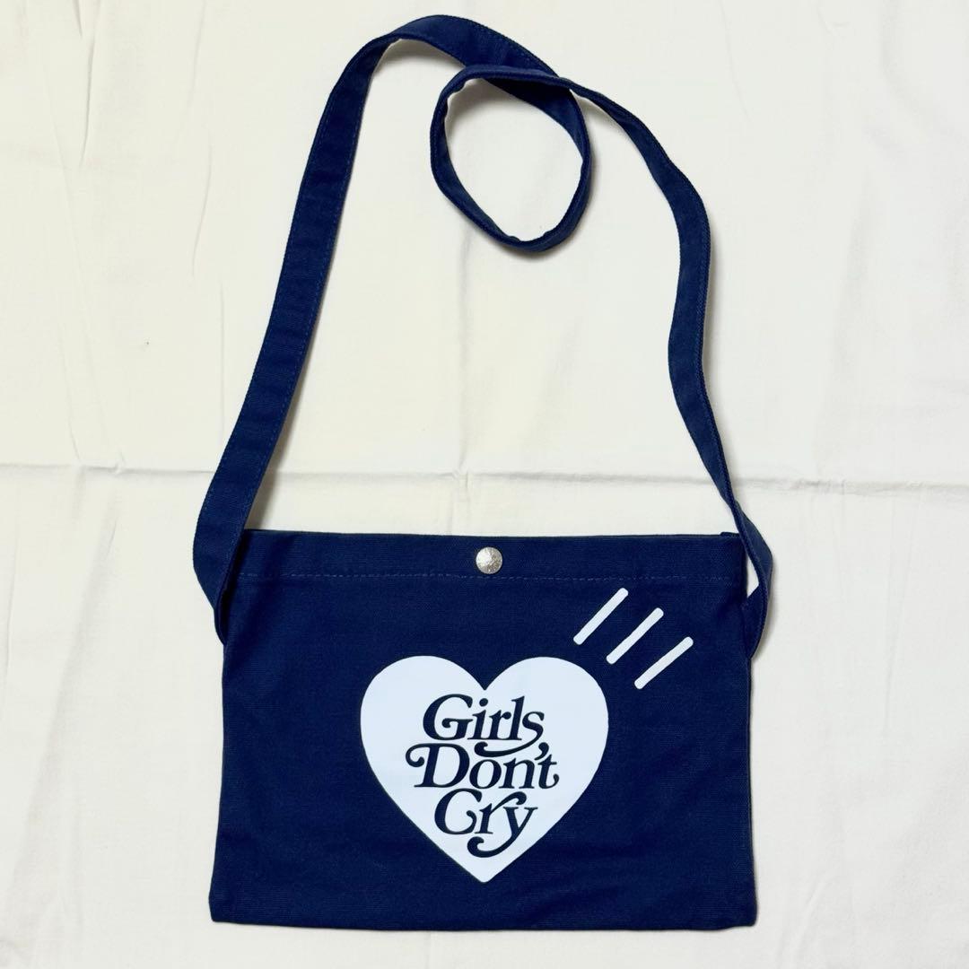 HUMAN MADE®︎ × Girls Don 't Cry コラボ サコッシュ - メルカリ