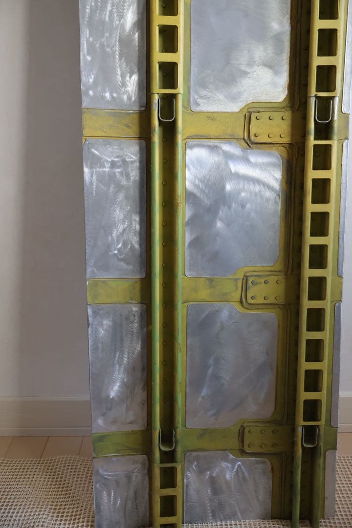 ユナイテッド航空 B737-300 胴体の一部 登録記号の部分 スキン - メルカリ