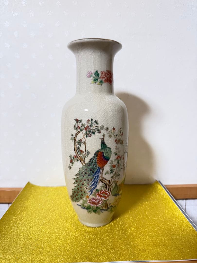 レア】九谷焼 壺 花瓶 伝統工芸 陶器 花器 置物 骨董品 - メルカリ