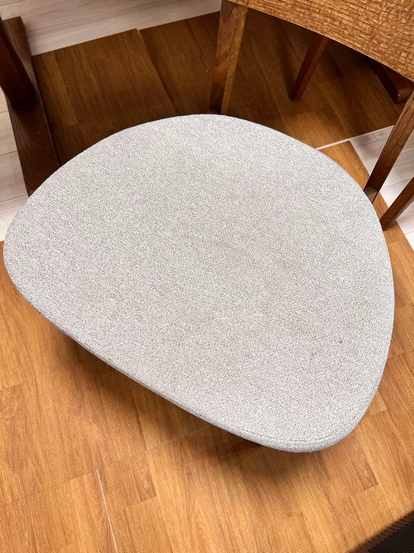 飛騨産業 ダイニングチェア 東京インテリア ①