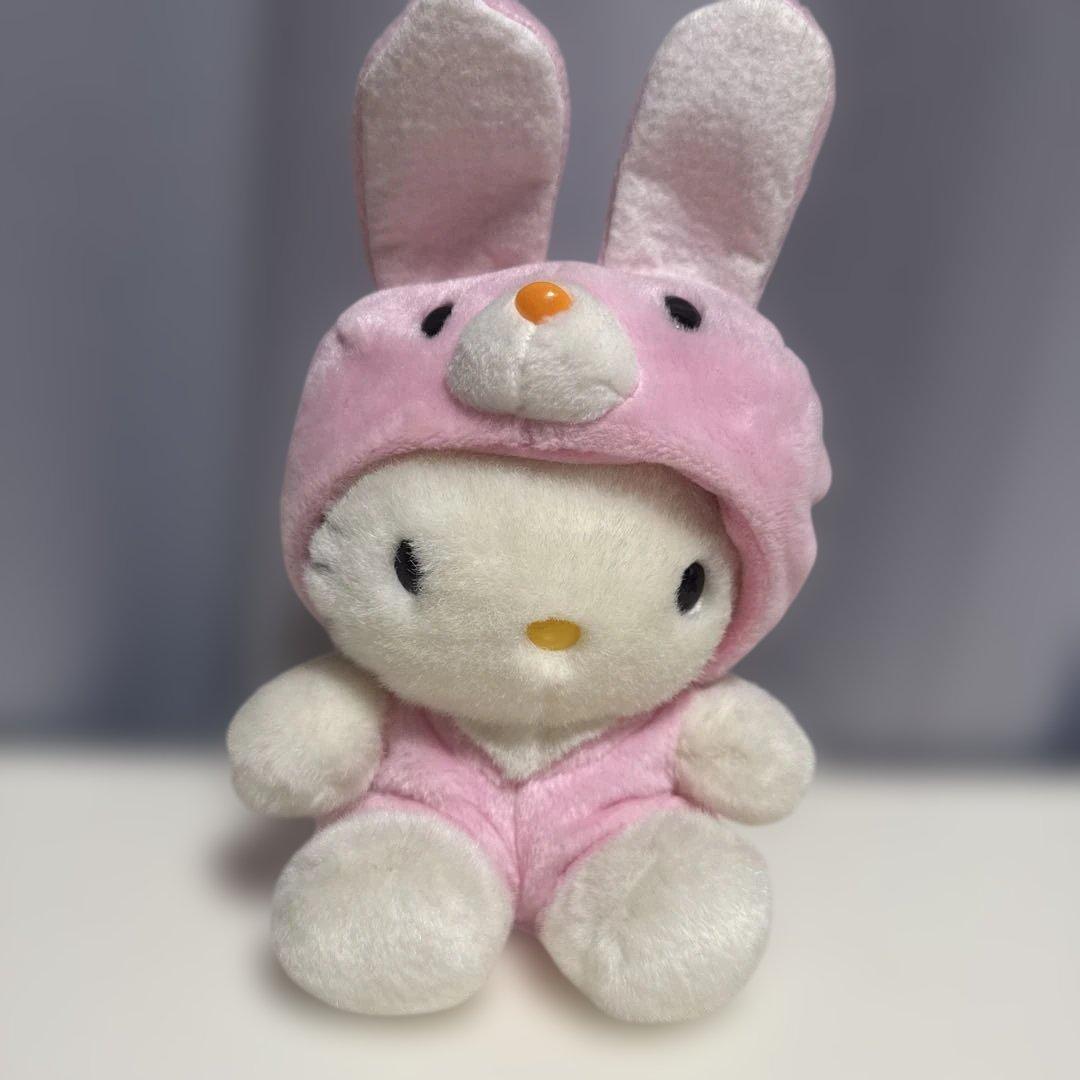 レトロ ハローキティ♡うさぎ着ぐるみ変身ぬいぐるみ - メルカリ