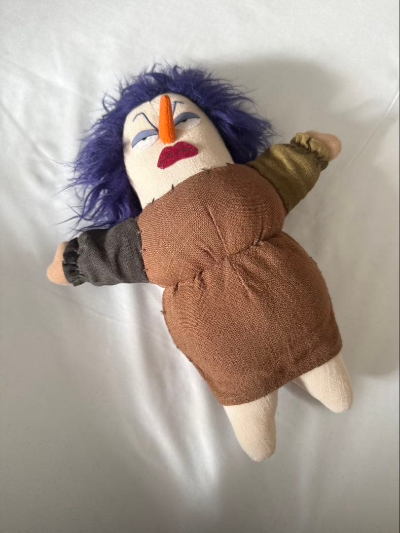 ジブリ アーヤと魔女 ベラヤーガ ぬいぐるみ No294 ぬいぐるみ ベラ・ヤーガ - LittleBroomstick