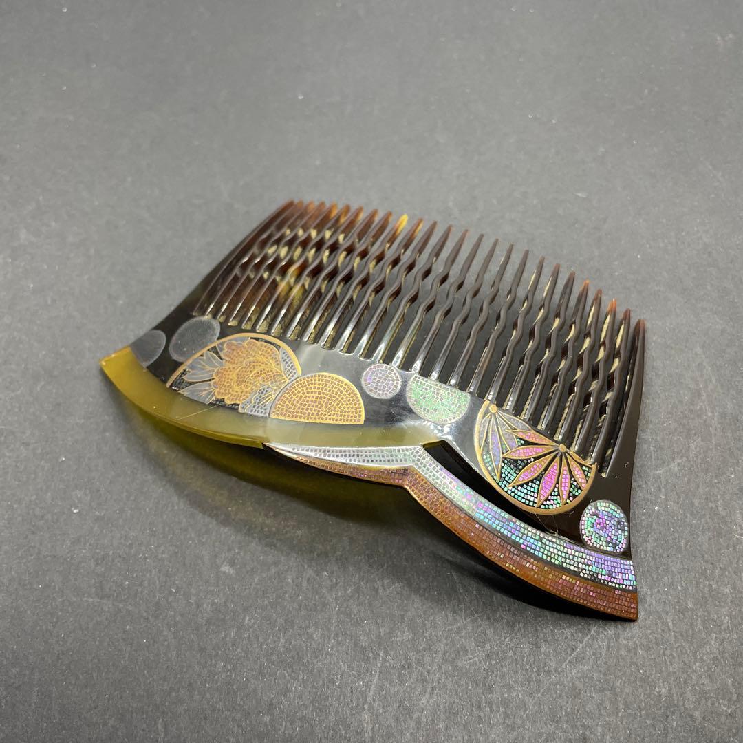 042螺旋 鼈甲製 和風デザイン コーム 専用ケース付き