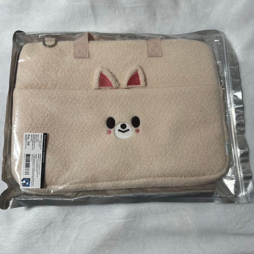 Strayk Kids 釜山 POPUP SKZOO フォクシニー PCケース - メルカリ