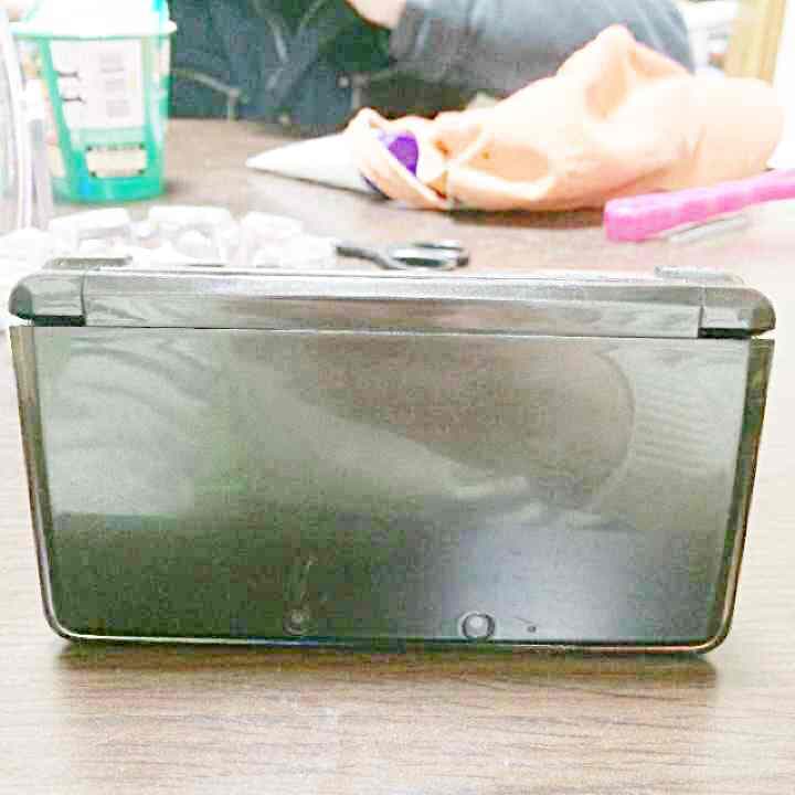 ３ＤＳ値引きしました ニンテンドー3DSが1万円値下げ、1万5000円に 「今思い切った手を打た