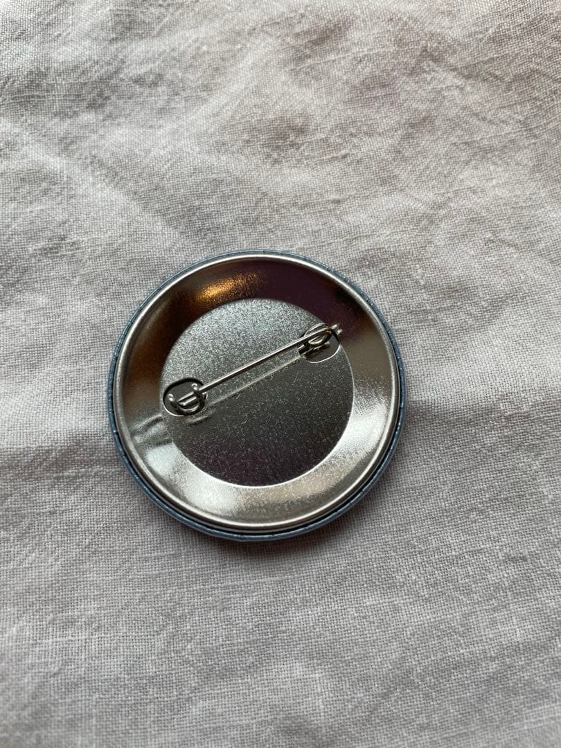 ミナペルホネン mina perhonen 缶バッチ - メルカリ