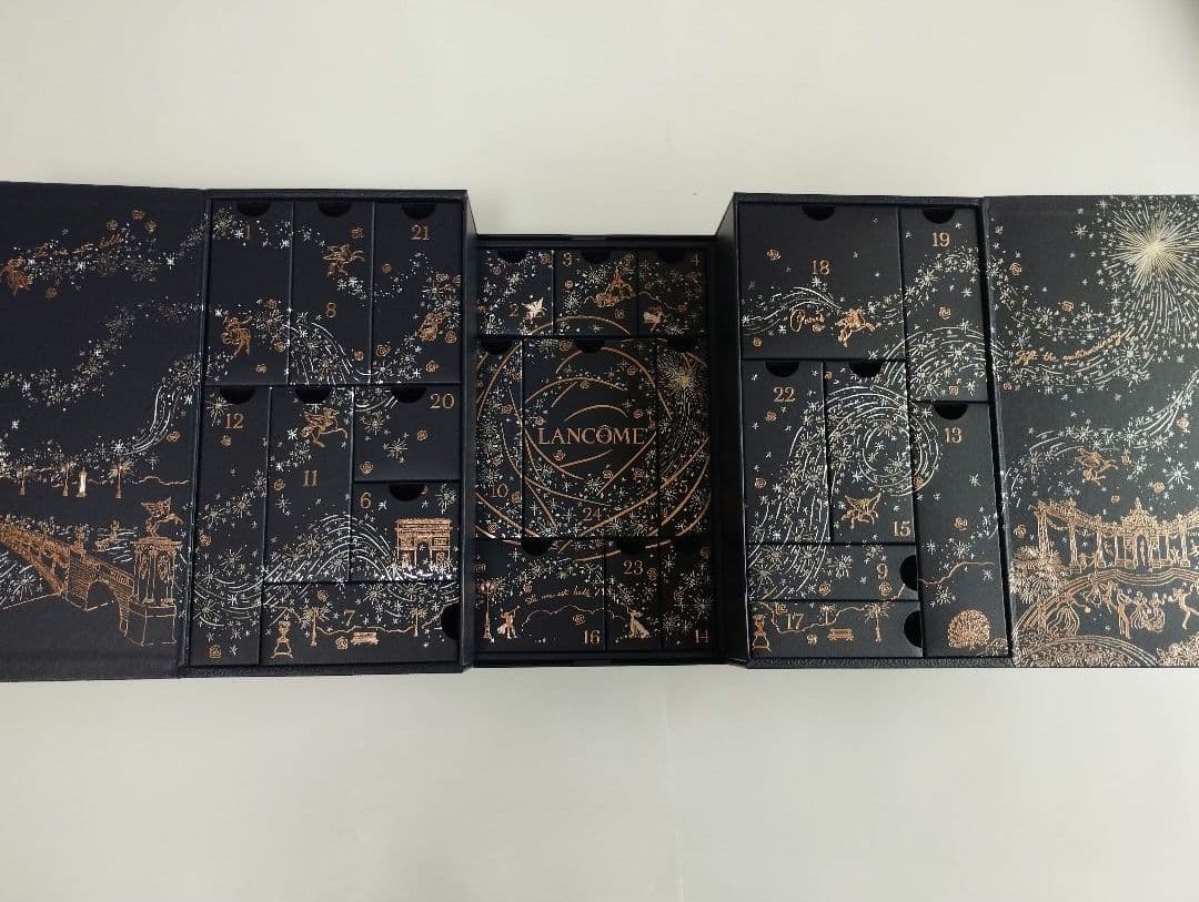 お値下げ中】LANCOME アドベントカレンダー箱&ラヴィエベル30mL他の